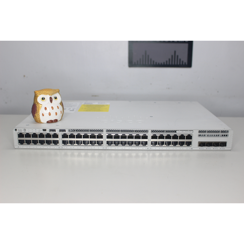 Cisco C9200L-48P-4X-A 48-Port PoE+ 9200L Switch