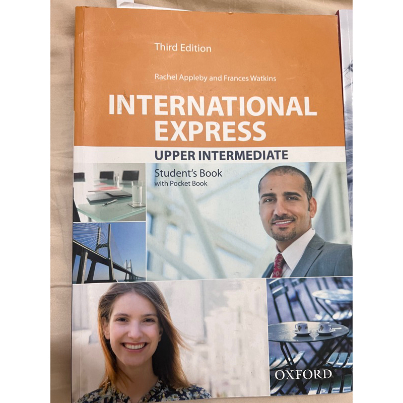 International Express upper intermediate students book 牛津出版