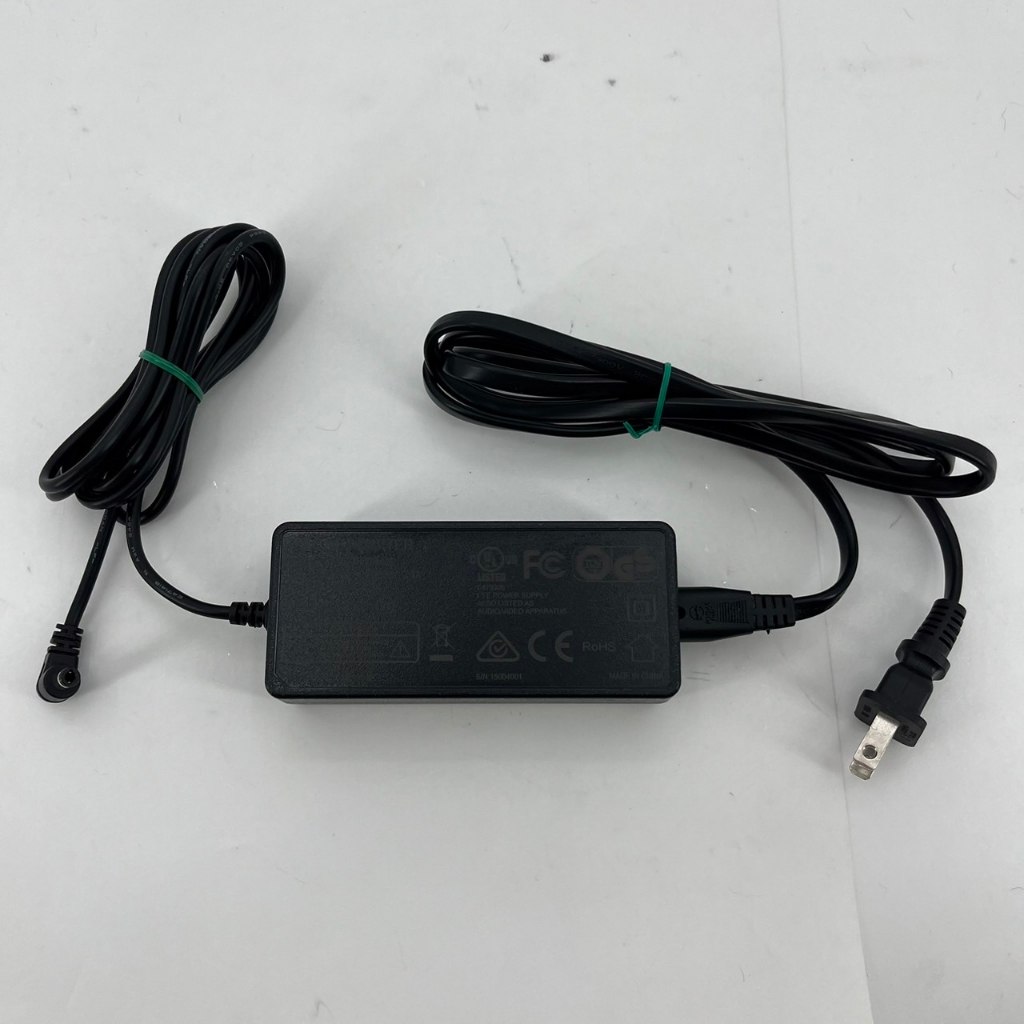 ❮二手❯ 3C 電器 變壓電源適配器 KS65DU-1500400 交流直流驅動器 60W 輸出 15V 4A 車用冰箱