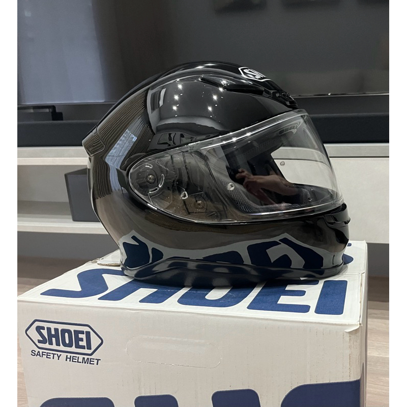 SHOEI Z7 素色亮面黑（M號）