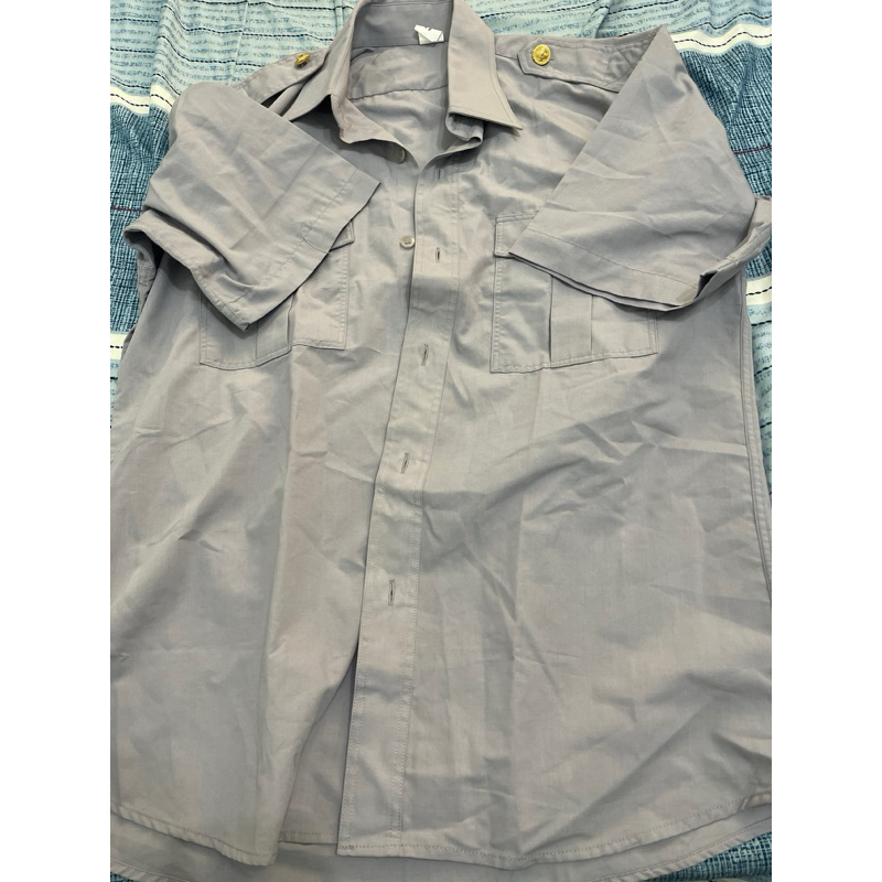 出售-全新公發舊式警察制服短袖上衣