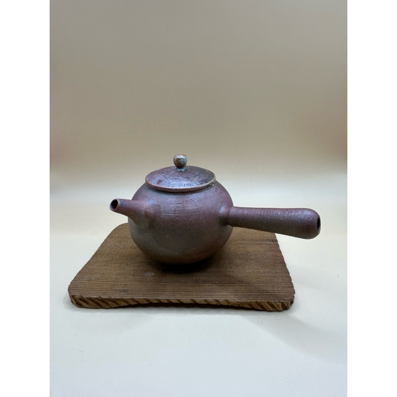 台灣柴燒茶壺 手拉坯 台灣茶壺 落灰 ［祥億窯］03