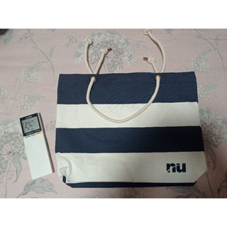 全新 專櫃 NU 恩悠數位 法式經典雙色 托特包 帆布包 提袋 肩揹包 粗棉繩 條紋 海軍風 藍白 海軍藍 渡假 海灘包