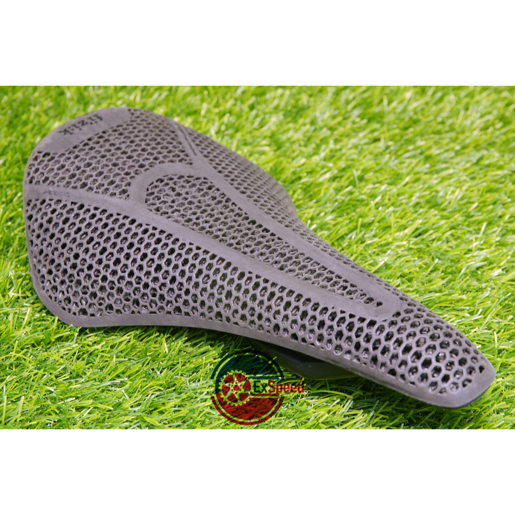 【速度極限】Fizik Vento Argo 00 Adaptive 3D 坐墊 車墊 碳纖弓 自行車 公路車