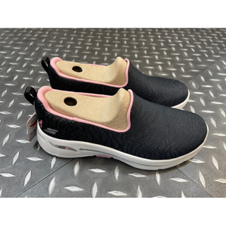 黑粉 SKECHERS GO WALK ARCH FIT 粉紅絲帶 運動健走鞋