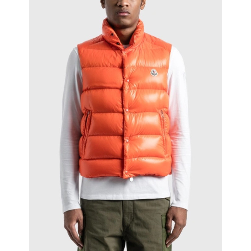 《全新》男士 🇫🇷 MONCLER TIBB 羽絨背心 /  顏色：橘  /  尺寸：2號