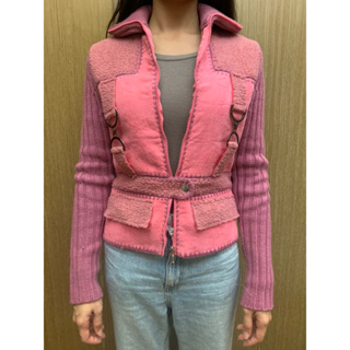 毛衣拼接麂皮高領外套粉紅造型款