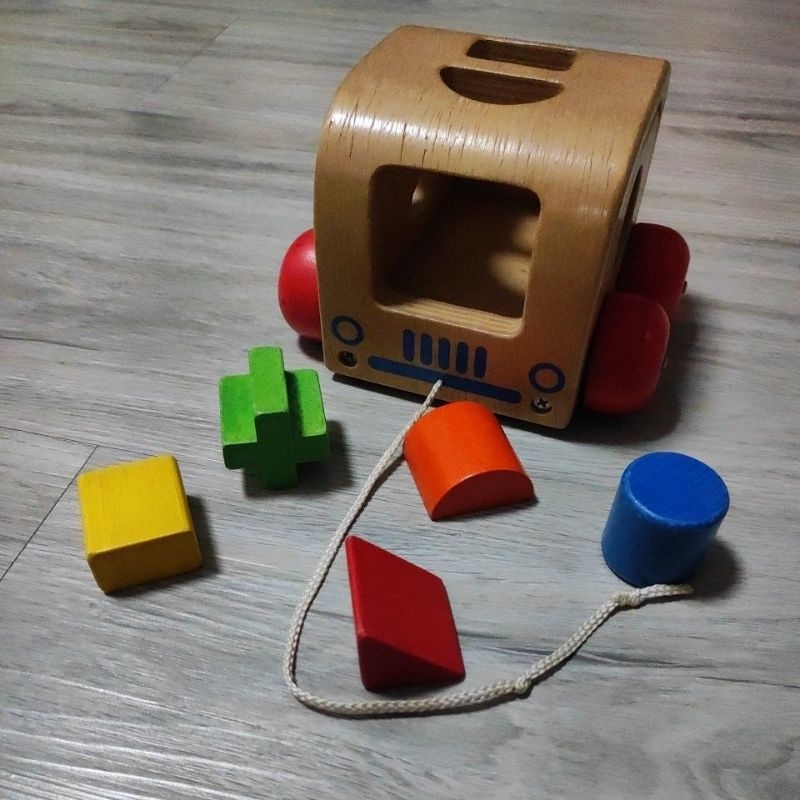[二手] Voila Toy 1歲寶寶木頭玩具 木質 積木 形狀 空間概念 手眼協調