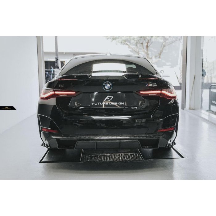 【Future Design】BMW i4 FD 品牌 高品質 碳纖維 卡夢 CARBON 三件式 後下巴