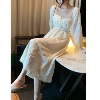［現貨］法式復古浪漫白色洋裝🤍秋冬氣質長袖洋裝