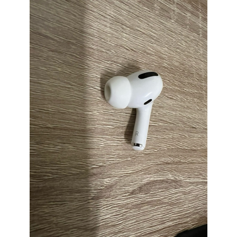 AirPods pro一代右耳