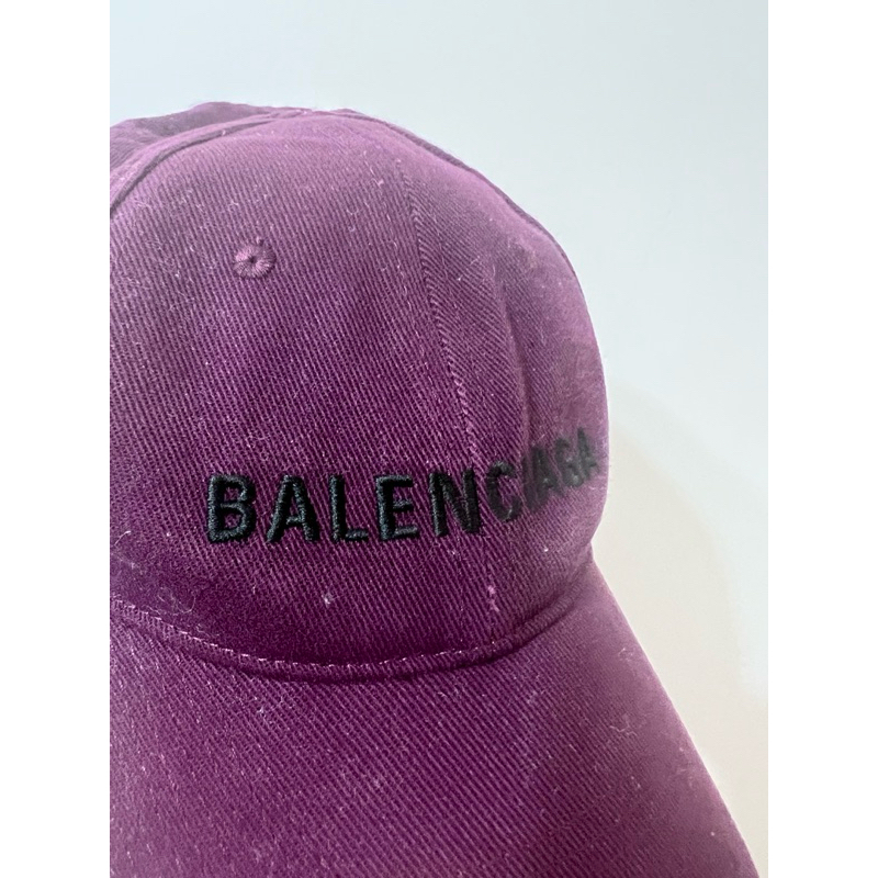 Balenciaga巴黎世家酒紅老帽
