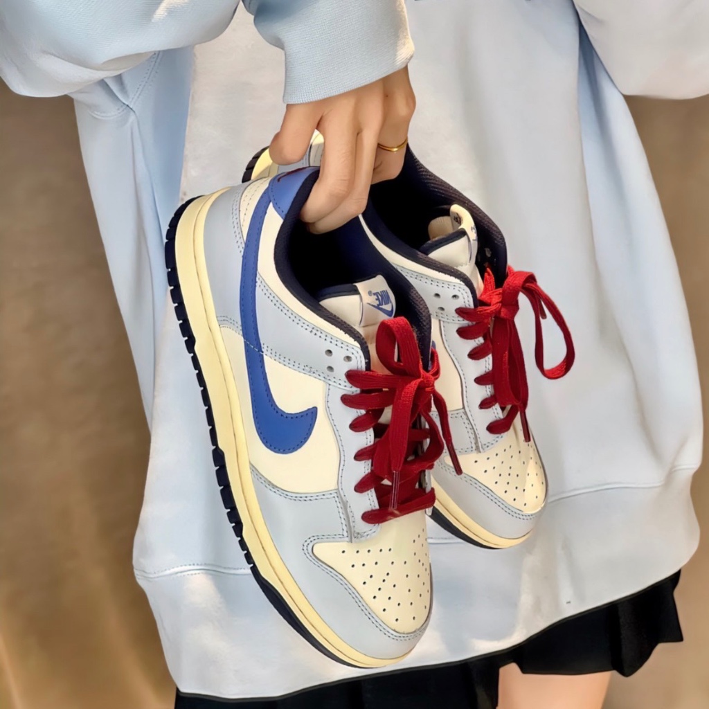 𝐌𝐫.𝐏𝐚𝐧𝐠𝐤𝐚©NIKE DUNK LOW "FROM NIKE TO YOU"米白 淡藍 女鞋FV8113-141