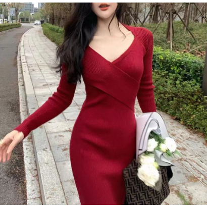 紅洋裝 紅色長洋裝 紅色洋裝大尺碼 法式複古配大衣顯白加厚保暖女人味針織連衣裙收腰包臀顯瘦長裙子 新年紅