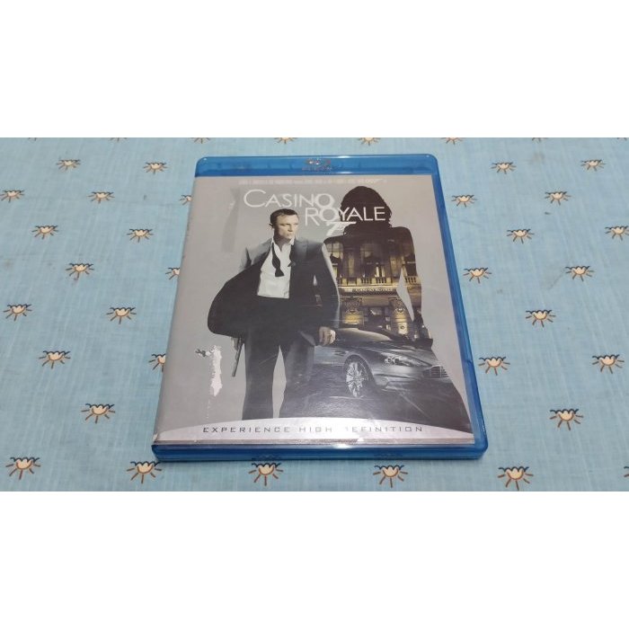 二手《007首部曲:皇家夜總會》超絕版藍光BD(得利公司貨)