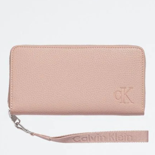 【美麗小舖】Calvin Klein CK 粉色 荔枝紋皮革 拉鍊長夾 手拿包皮夾 長夾 錢包~現貨在台 C42109