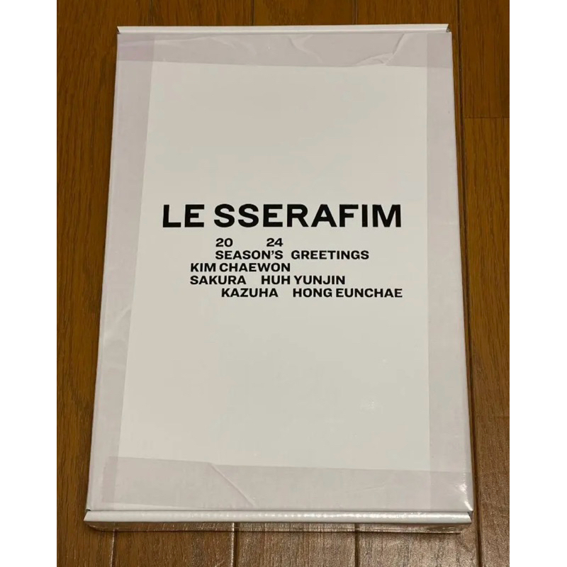LE SSERAFIM SEASON’S GREETINGS 2024 年曆組 全新未拆