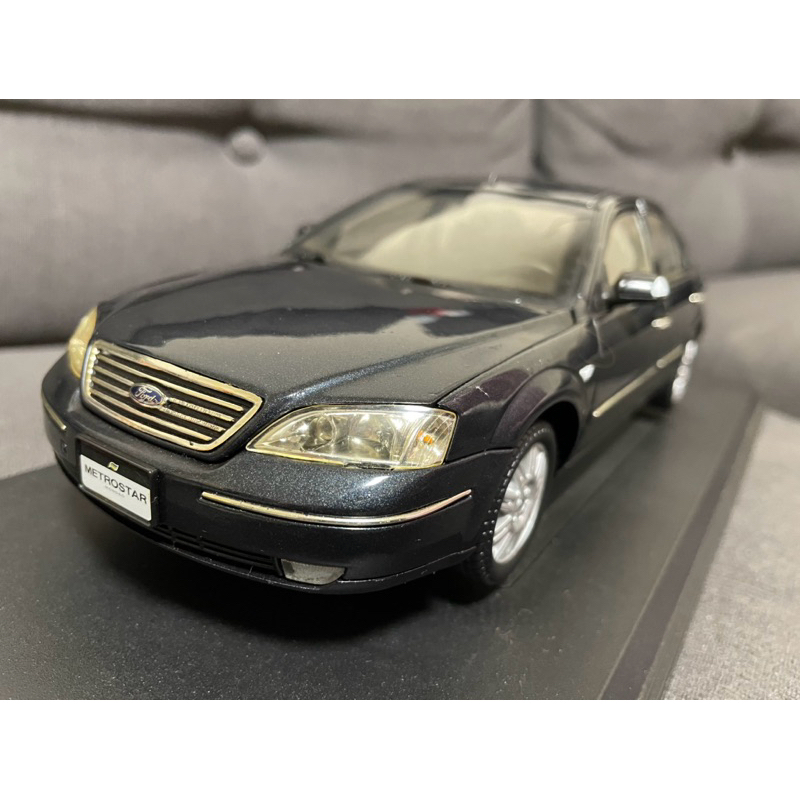 台灣版本 mondeo metrostar 1/18 絕版老模型合金模型車