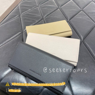 👉🏻SEEKERYOURS代購🔥送禮超適合！！🇸🇬新加坡品牌正品代購小CK水波紋掀蓋磁釦式多卡層長夾
