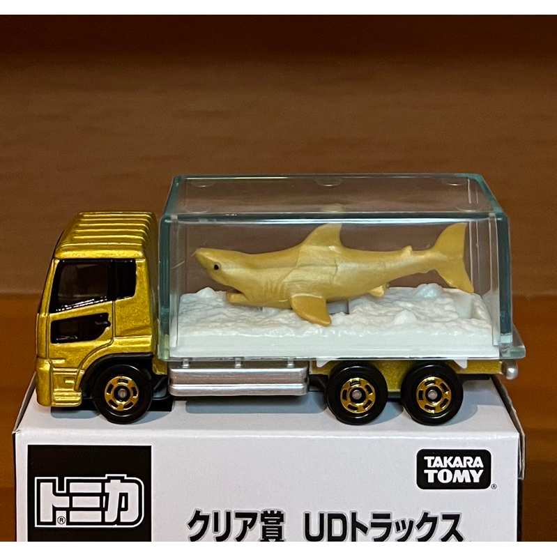 ｛收藏屋｝TOMICA 多美 全新現貨 金色鯊魚運輸車