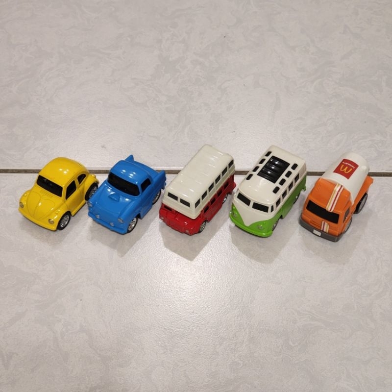 [二手7-8成新][五台合售] 兒童玩具車 迴力車 跑車 巴士 汽車  金龜車 麥當勞車 塑膠+合金車