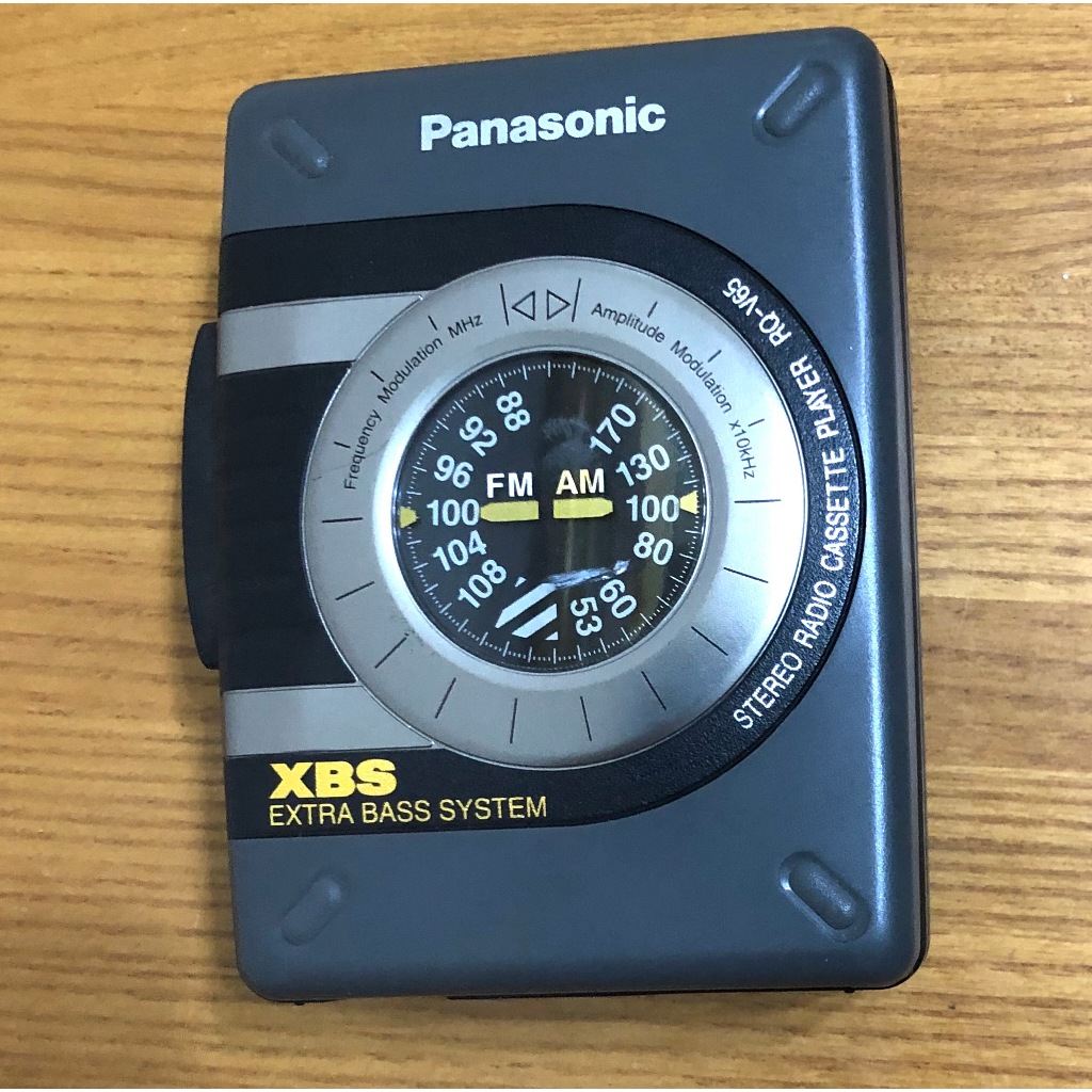 國際牌 Panasonic RQ-V65 收錄音機 AM/FM 收音機/錄音機(卡帶)  Walkman 早期