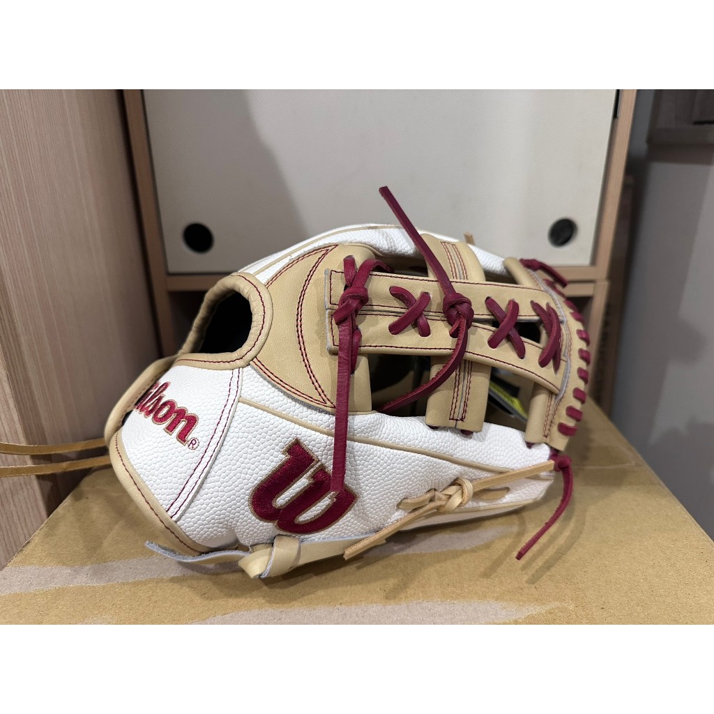 ㊣Wilson A2000 FP75 美規棒壘球手套  棒球手套 / 壘球手套 / 內野手套 / 投手手套㊣