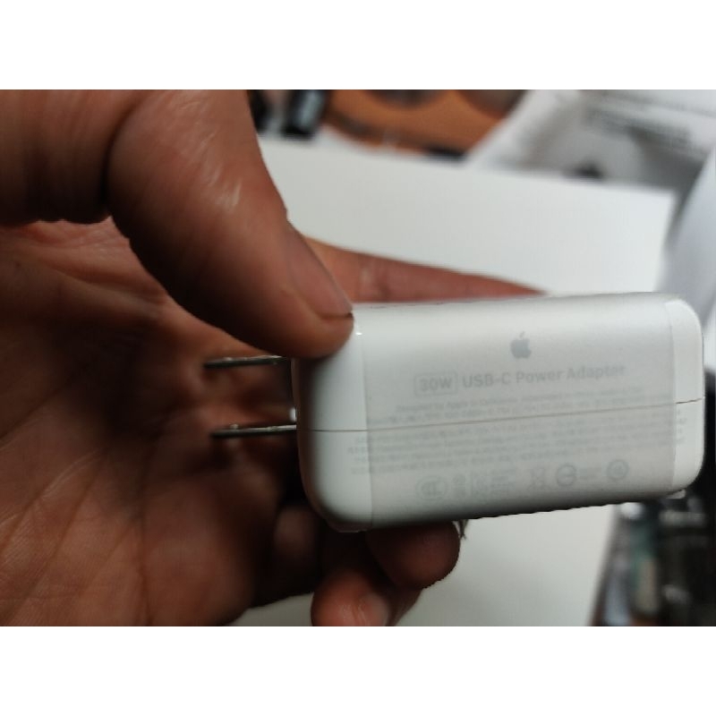 全新電腦的 原廠 Apple 30W USB-C 電源轉接器 Mac Iphone Ipad 快充充電器 變壓器
