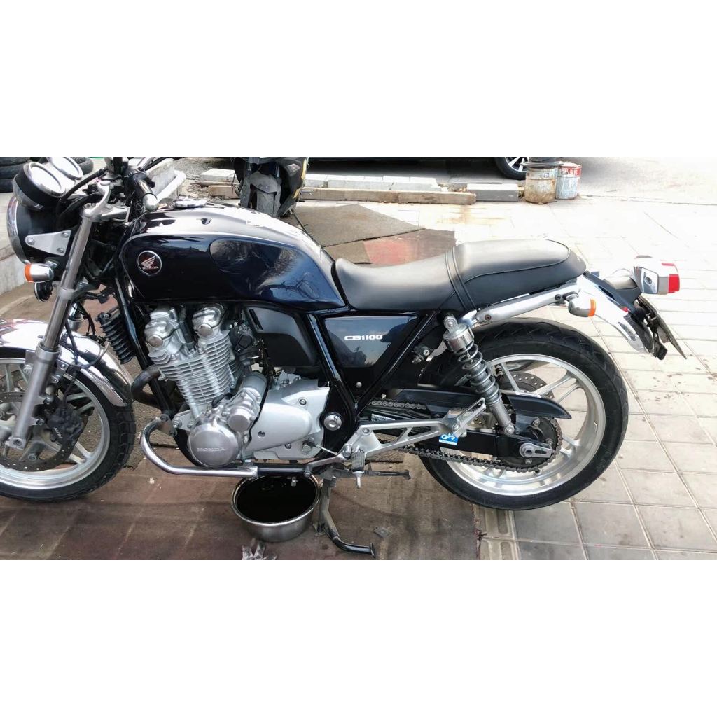 CB1100EX黑色引擎蓋 適用於 Honda CB1100RS改裝引擎保護蓋 CB1100RS  CB1100金色