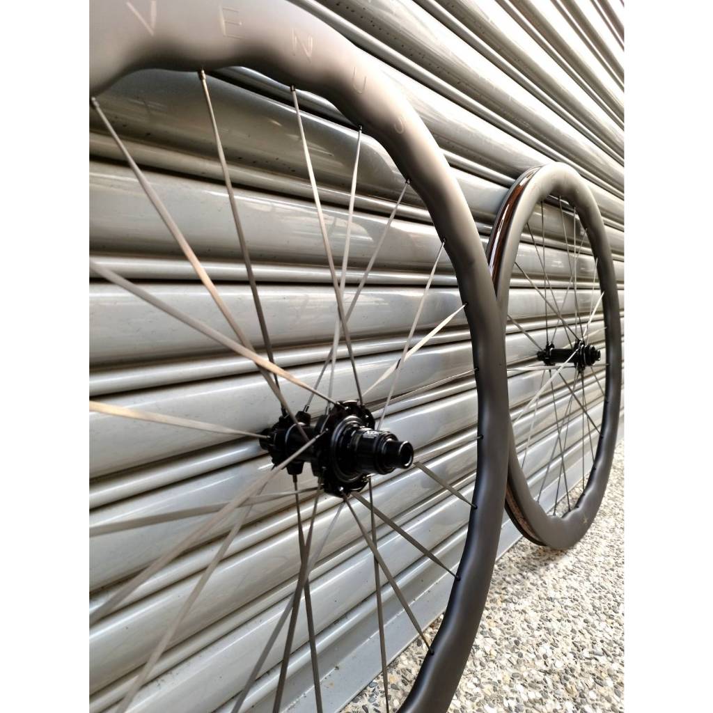 【單車元素】RUBAR VENUS 公路車 碟煞輪組 波浪輪組 碳纖維空力輪框 六爪/星狀齒輪