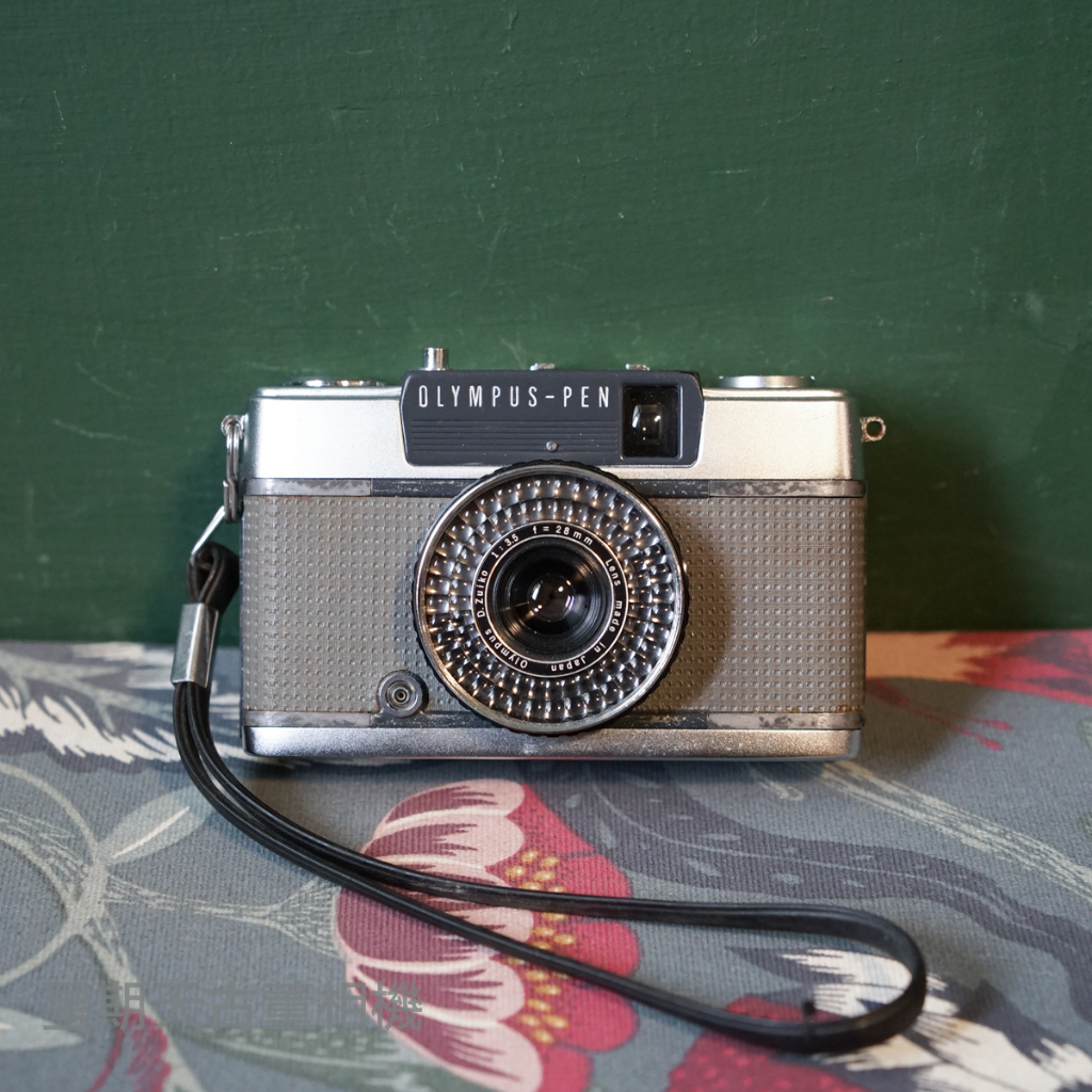 【星期天古董相機】OLYMPUS PEN EE-2 28mm F3.5 半格機 底片相機