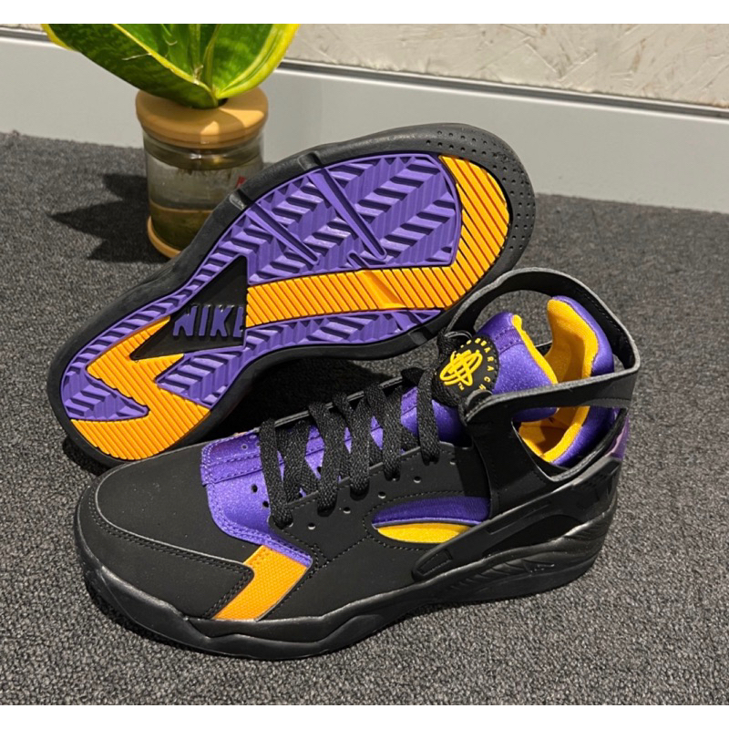 小吳嚴選 2023 NIKE Air Flight Huarache 籃球鞋 復刻 男款 黑黃紫 FD0188-001