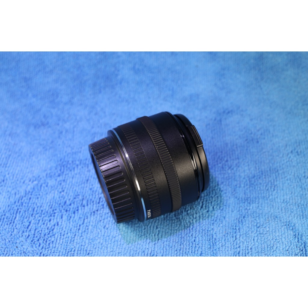 【Canon EF】 28mm f/2.8定焦廣角鏡頭，畫質好邊角失光也比變焦鏡輕微，廉讓～