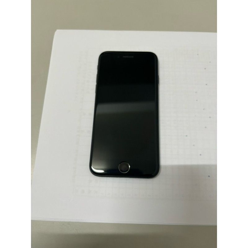 IPhone SE2 64g二手 黑色