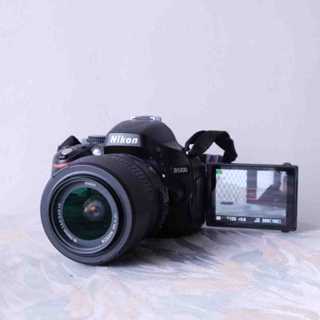 NIKON D3100 附一顆鏡頭 單眼 SLR CMOS 數位相機 (翻轉螢幕 自拍)