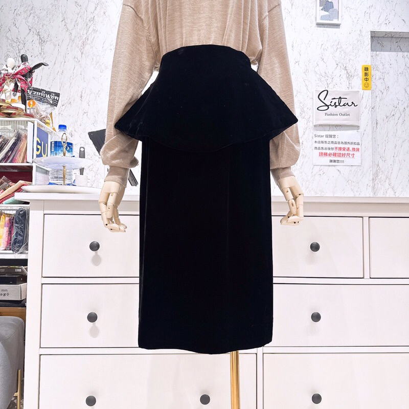 🔹Sistar🔹全新 🇫🇷Christian Dior迪奧 奢侈精品 荷葉滾邊造型絨布中長裙 窄裙 顯瘦✈️日本直送款🌊