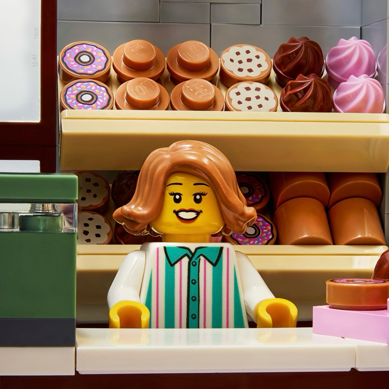 LEGO 樂高 10278 甜甜圈 店員 單人偶 全新品, 街景 警察局 蛋糕 餅乾 烘焙 餐廳 咖啡店
