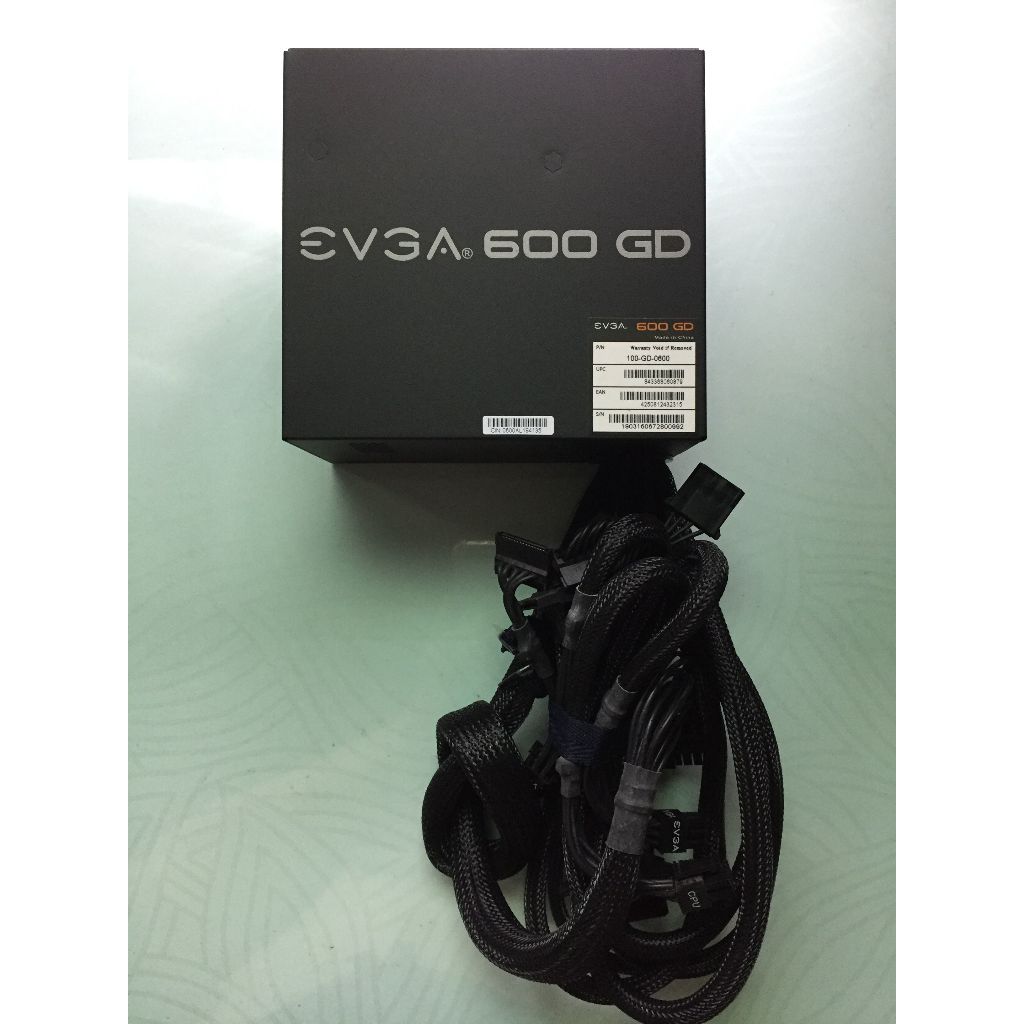 售 艾維克EVGA 600W (80+金牌)(直出)(保固到2025-03-29)(型號:100-GD-0600) 電供