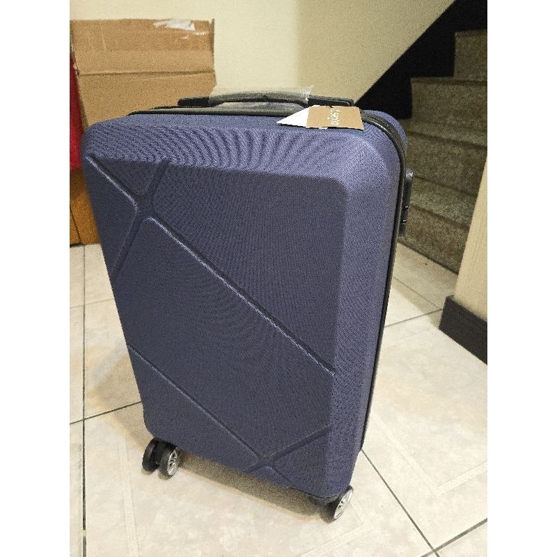 （全新未使用） Disegno 行李箱 20吋 深藍色