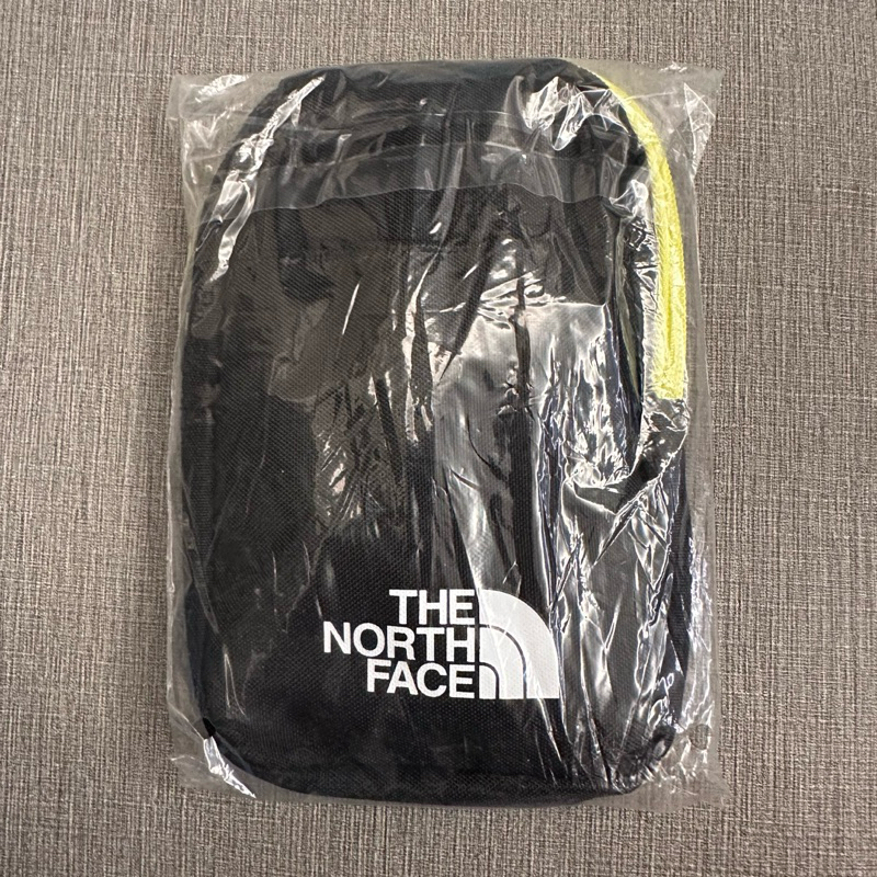 華航 The North Face 聯名 豪華經濟艙 盥洗包 (黑)