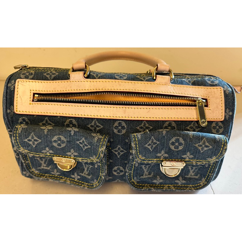 LV牛仔圓筒包/來源非專櫃/因濕氣造成斑點/二手全新/有保卡/Louis Vuitton