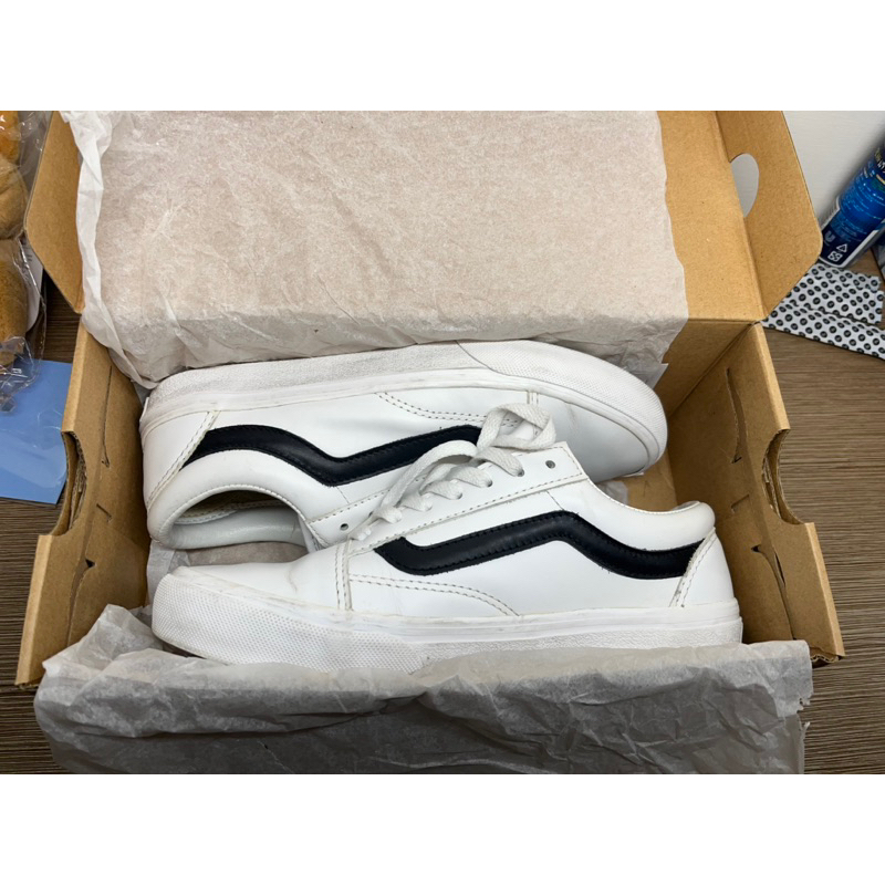（保留）Vans V36L+白色帆布鞋 白色皮革小白鞋 皮革鞋 百搭西小白鞋 帆布鞋