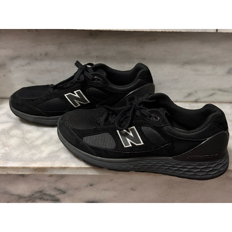 男鞋二手 New Balance 1880 黑色 麂皮 舒適 緩震 2E寬楦 運動 慢跑鞋 MW1880B1