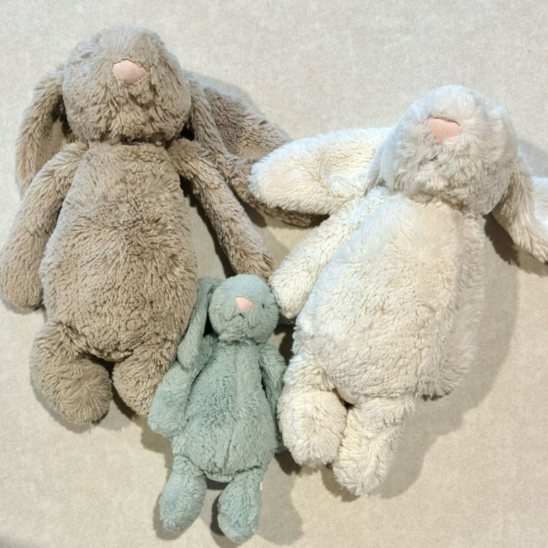 Jellycat 兔寶寶 31cm 18cm (剩白色)