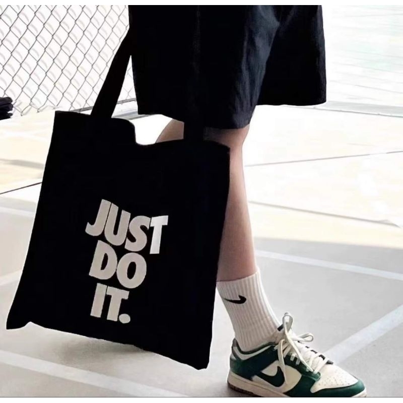 [現貨出清] Nike JUST DO IT 托特包 帆布提袋 帆布袋 BG018-010A