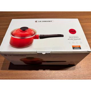 [BLACKST娛樂小舖]LE CREUSET-正品琺瑯單柄調理鍋(便利、醬汁鍋)16cm 櫻桃紅 全新未拆無發票