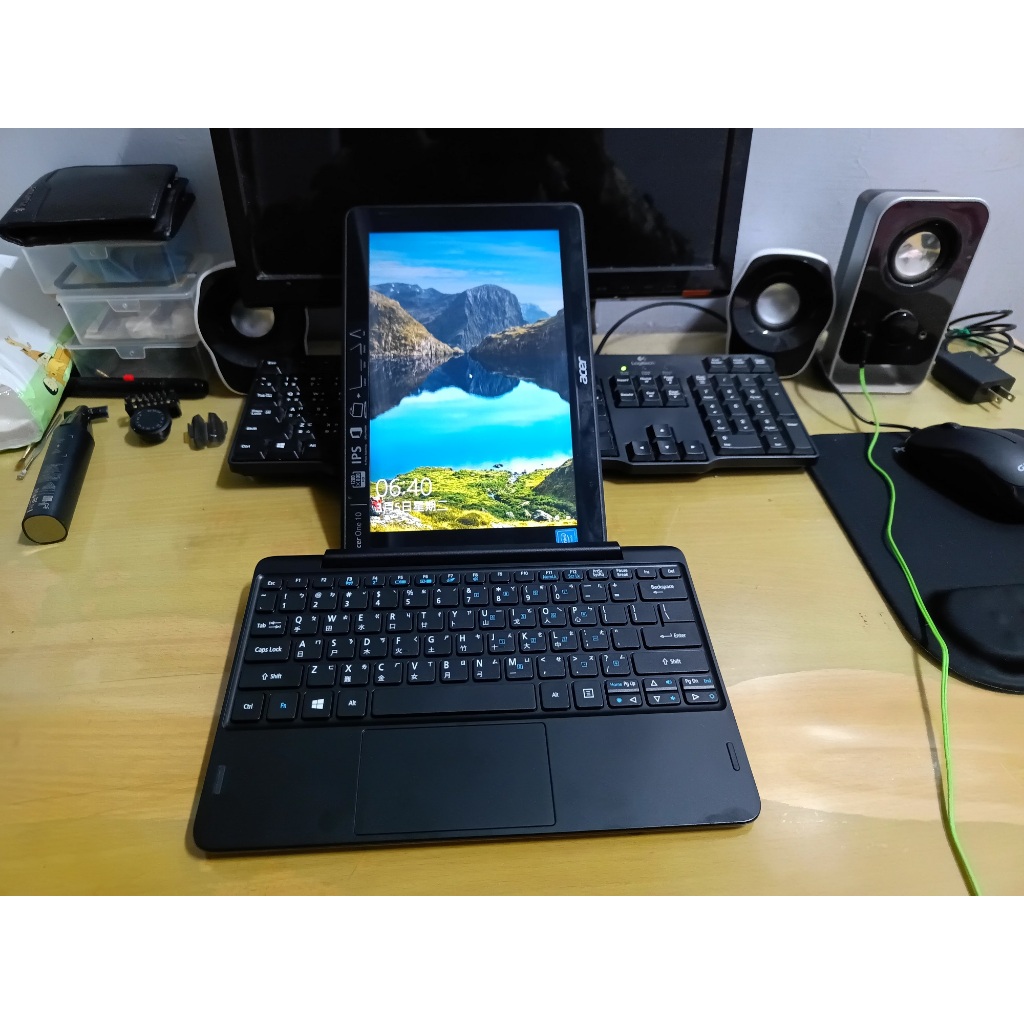 Acer One 10 變形平板