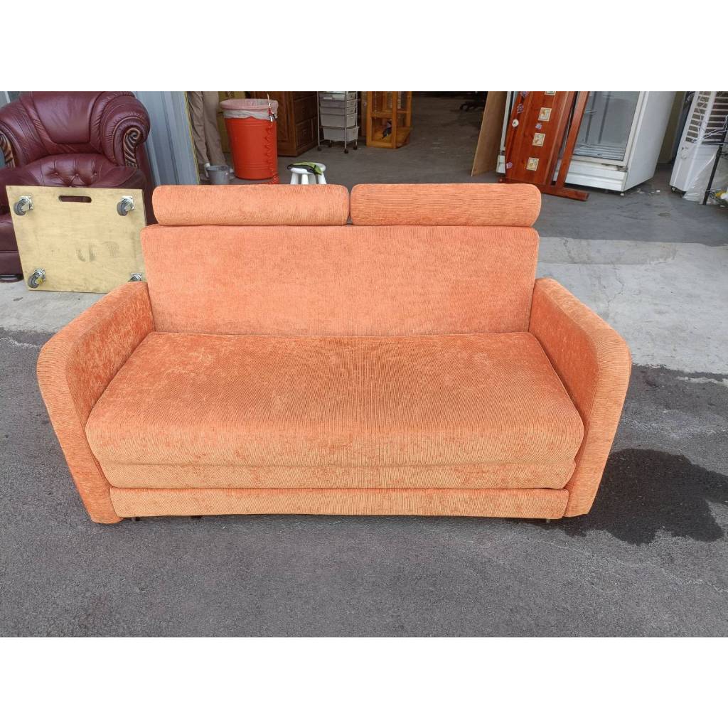頂元二手家具【全站自取價】橘色5.4尺布面沙發床-洽談沙發-多人沙發-套房沙發-皮革沙發-工作室沙發-客廳沙發