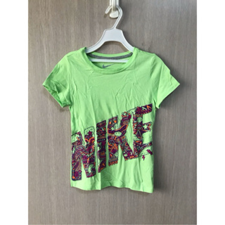Nike女童螢光綠上衣