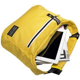 芬蘭 Golla Milarca 11 吋筆電包 黃色 G1451 電腦包 郵差包 單肩包